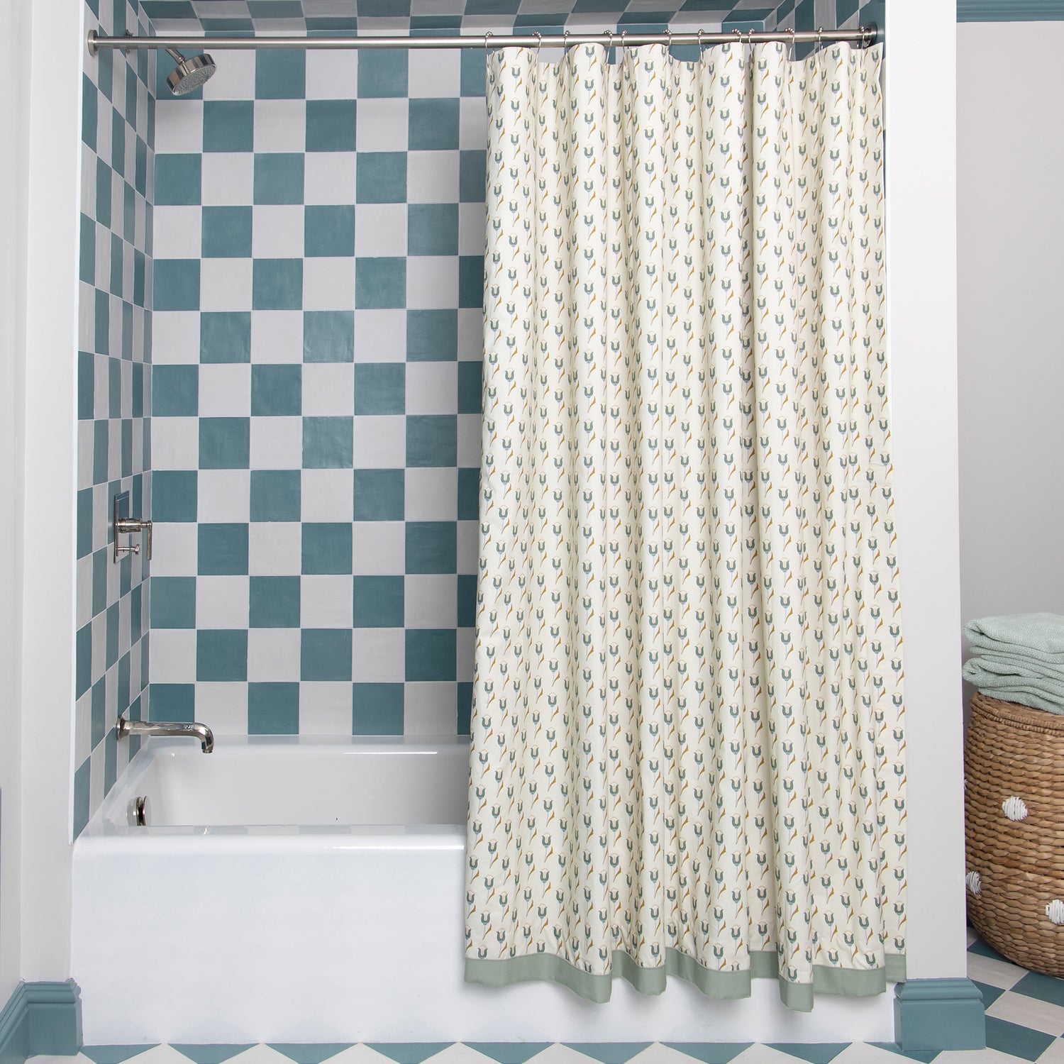 Fresh Floral Printed Commercial Shower Curtains